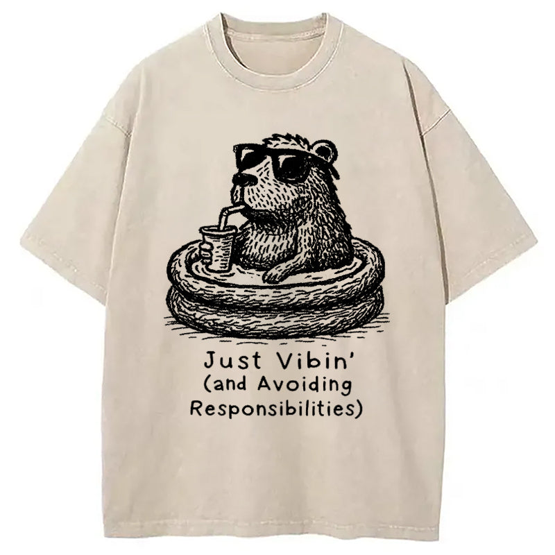 Capybara On A Bathing Vacation Washed T-Shirt Retro Humor Outfit Idea Gifts For Her - Gypsysystersgift