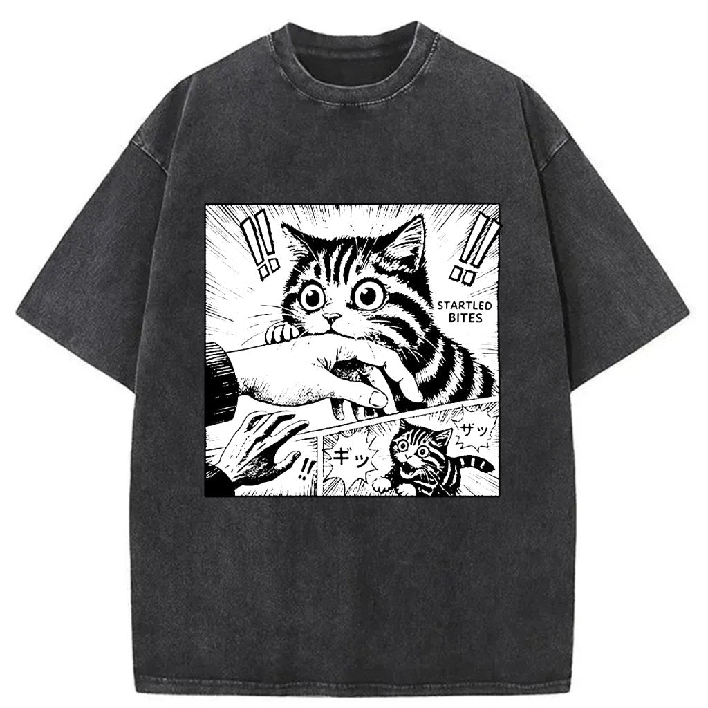 Cat Biting Funny Washed T-Shirt Casual Vintage Everyday Look Gifts For Her - Gypsysystersgift