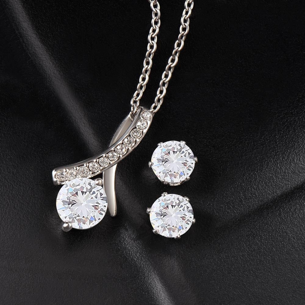 To My Far Away Wife I Am So In Love With Every Little Thing About You Alluring Beauty Necklace Set Necklace For Wife