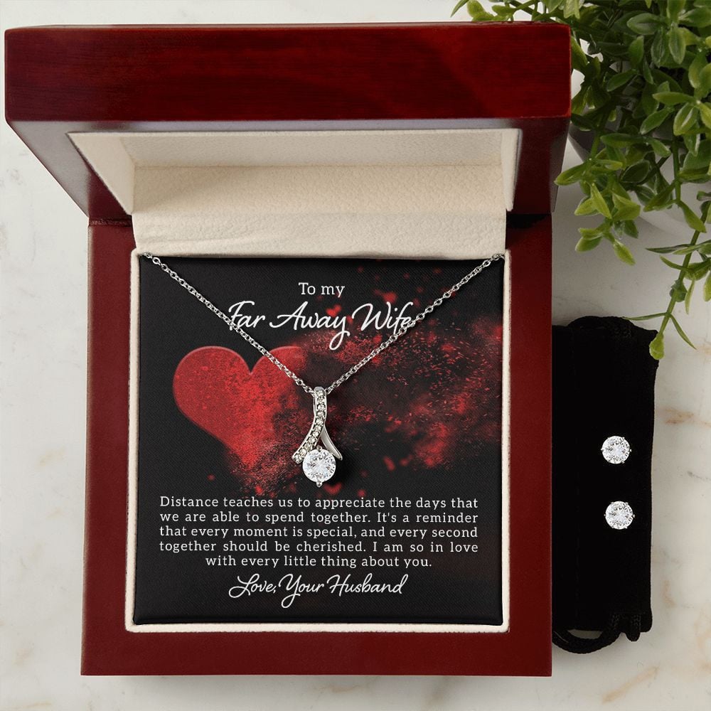 To My Far Away Wife I Am So In Love With Every Little Thing About You Alluring Beauty Necklace Set Necklace For Wife