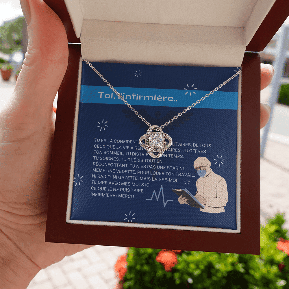 Toi Linfirmire Love Knot Necklace 