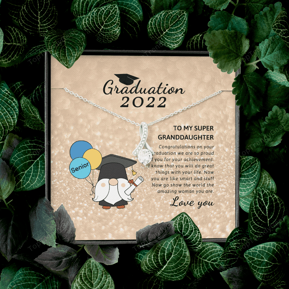 Go Show The World The Amazing Woman You Are Alluring Beauty Necklace Gift For Granddaughter 