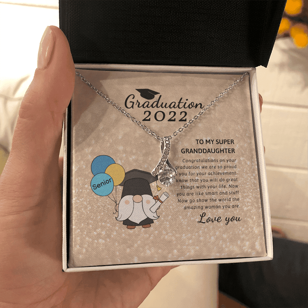 Go Show The World The Amazing Woman You Are Alluring Beauty Necklace Gift For Granddaughter 