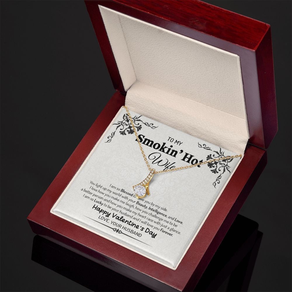 Wife Necklace, To My Smoking Hot Wife You Light Of My World Love Messages Alluring Beauty Gold Necklace To My Wife
