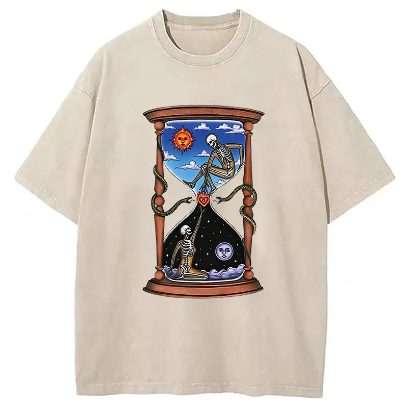 Love Fire Hourglass Washed T-Shirt Trendy Everyday Casual Outfit Gifts For Him - Gypsysystersgift